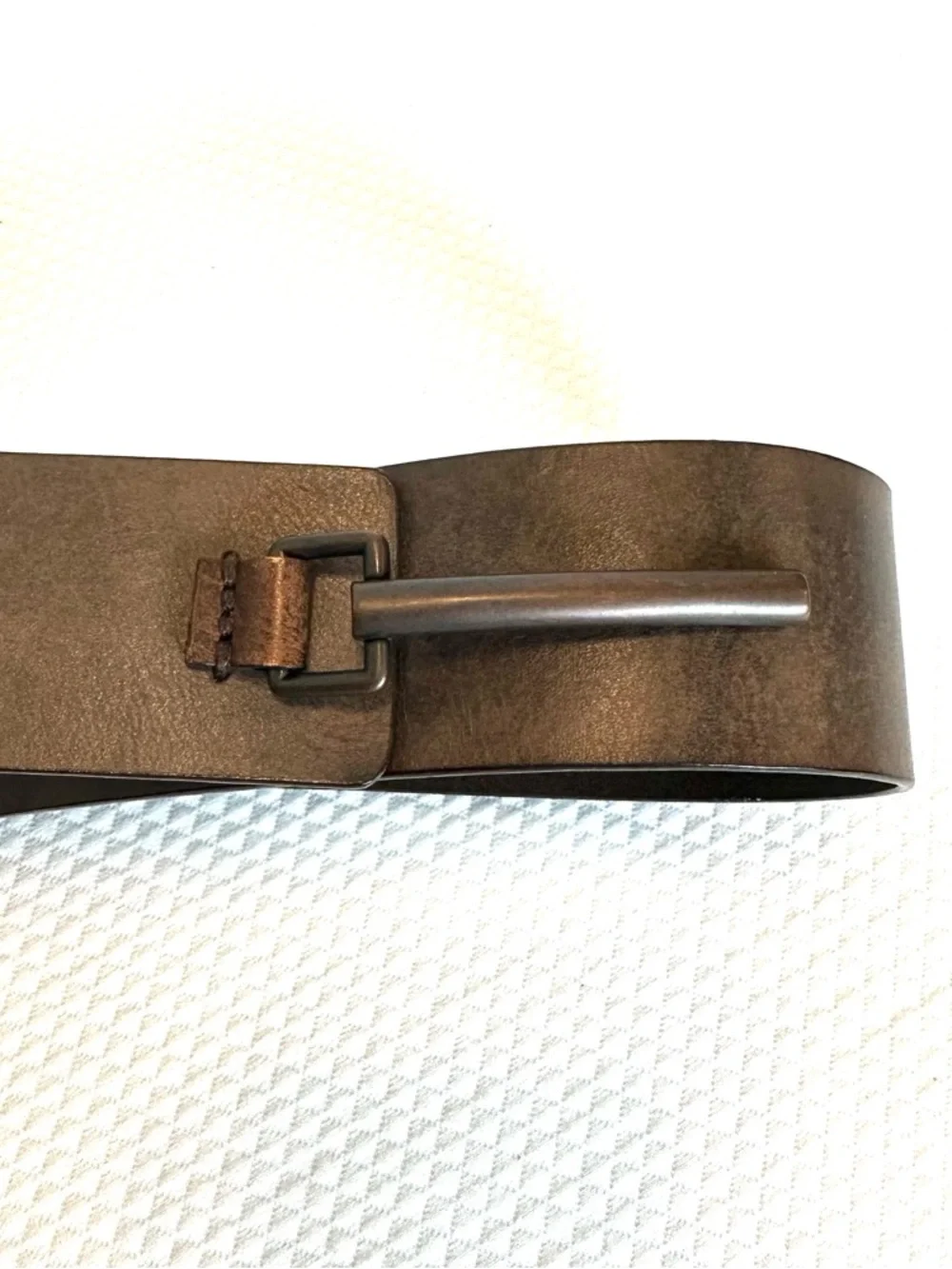 Kenneth Cole Wide Modeled Brown Leather Belt Minimalist Buckle Festival
